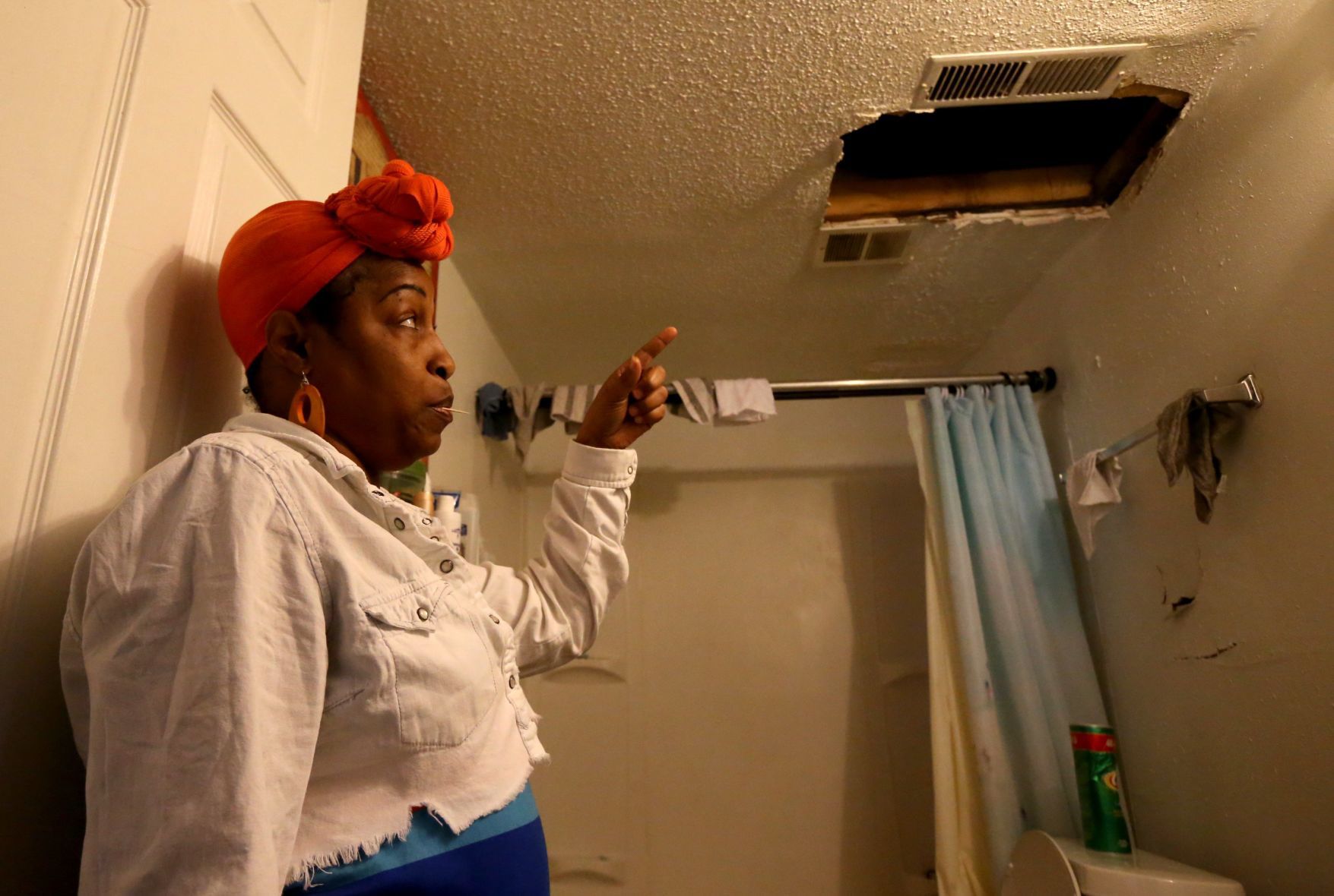 Deplorable conditions at T.E.H. Realty property Southwest Crossing Apartments